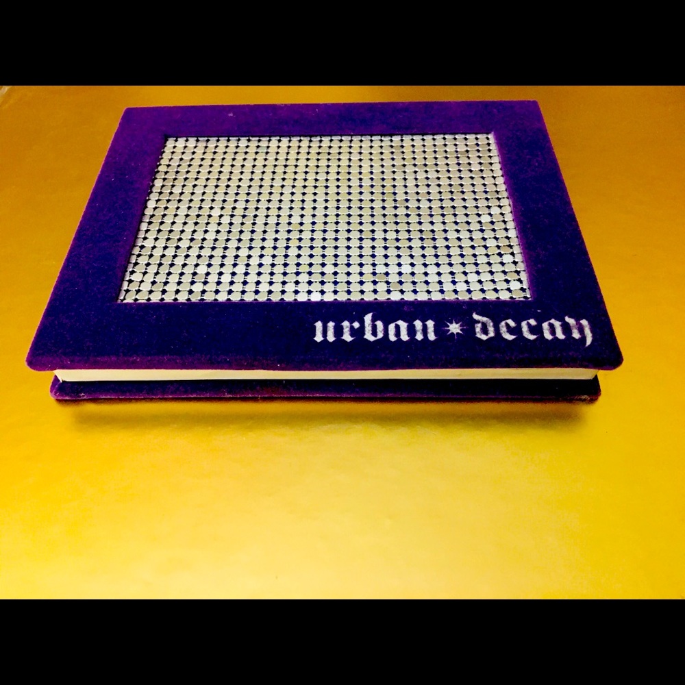 Original Urban Decay Eyeshadow Palette